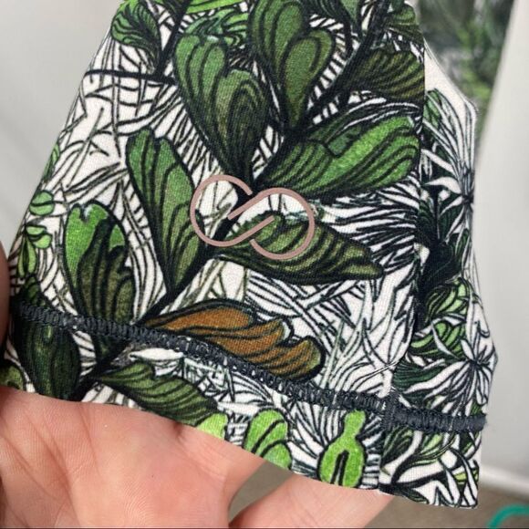 Calia Limited Edition Floral Criss Cross Back Tank - Picture 3 of 5